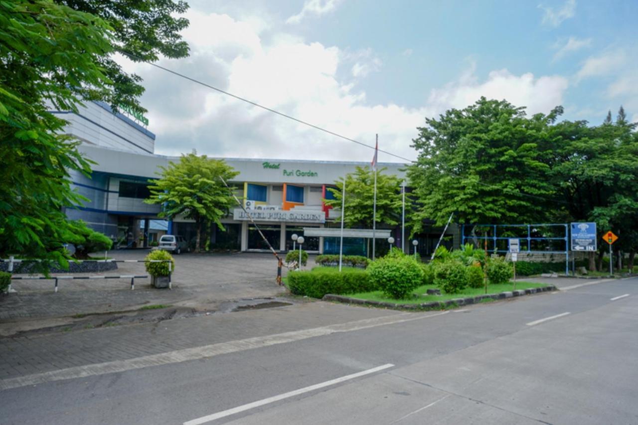 Hotel Puri Garden Air Port Semarang Bagian luar foto