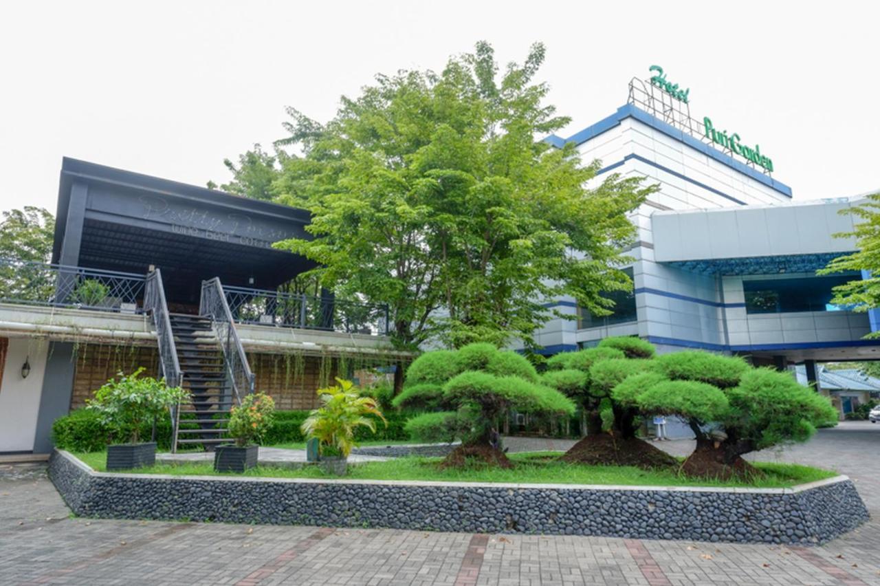 Hotel Puri Garden Air Port Semarang Bagian luar foto