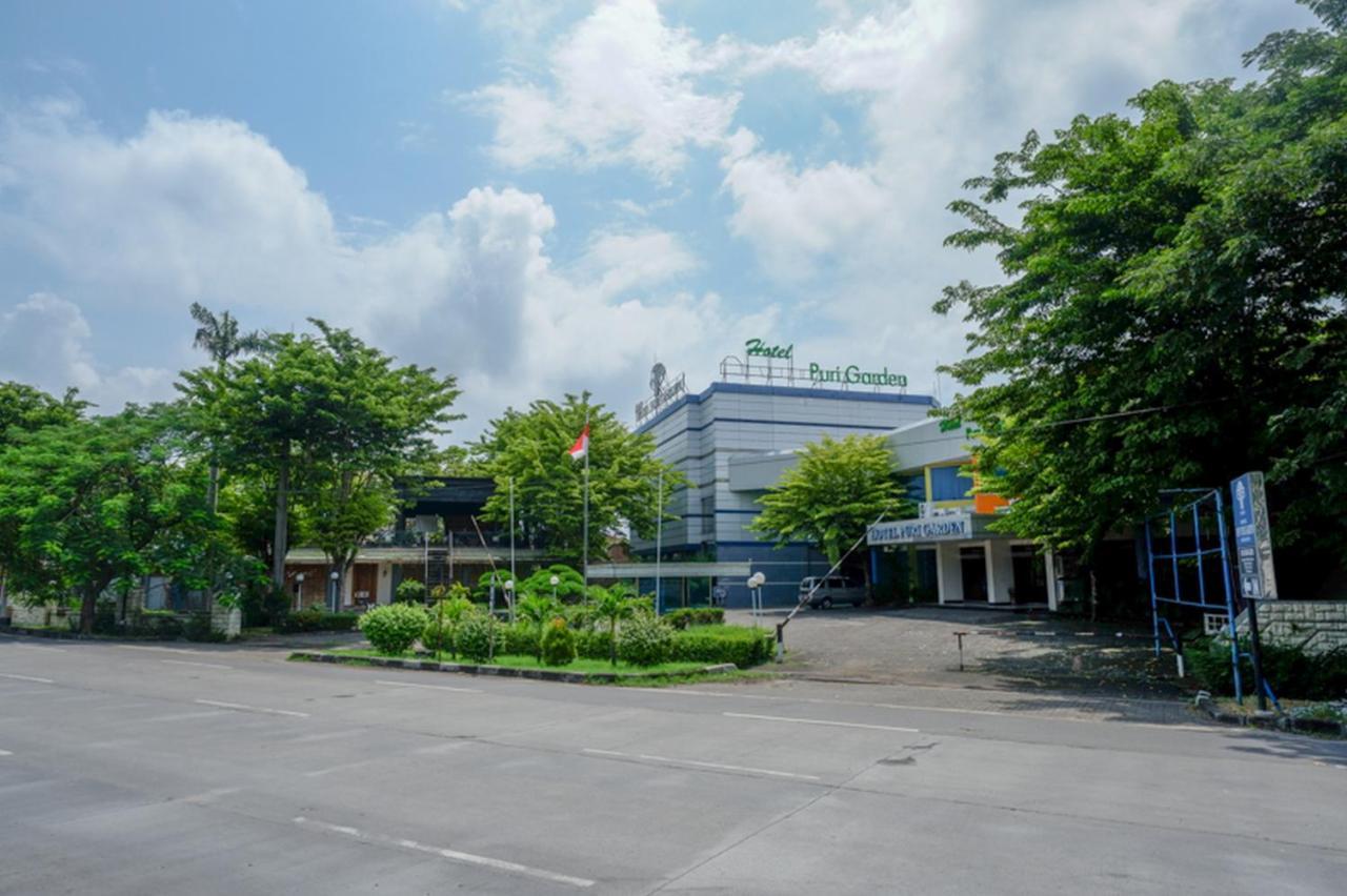 Hotel Puri Garden Air Port Semarang Bagian luar foto